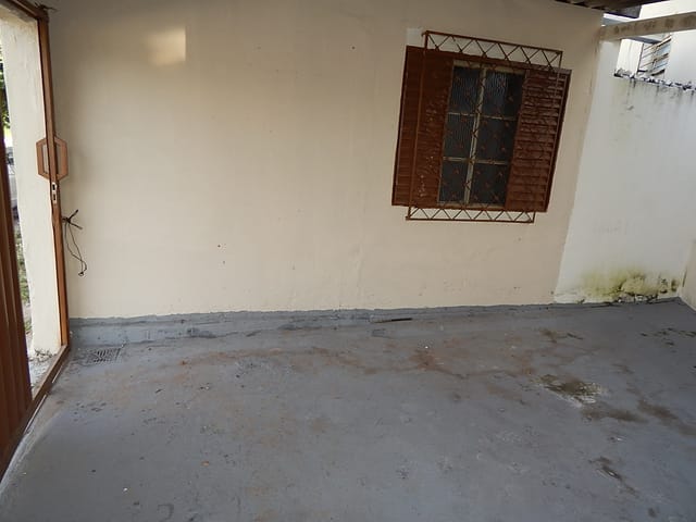 Casa com 250m² 3 quartos e 1 banheiro, para alugar, no bairro Setor Central em Goiânia