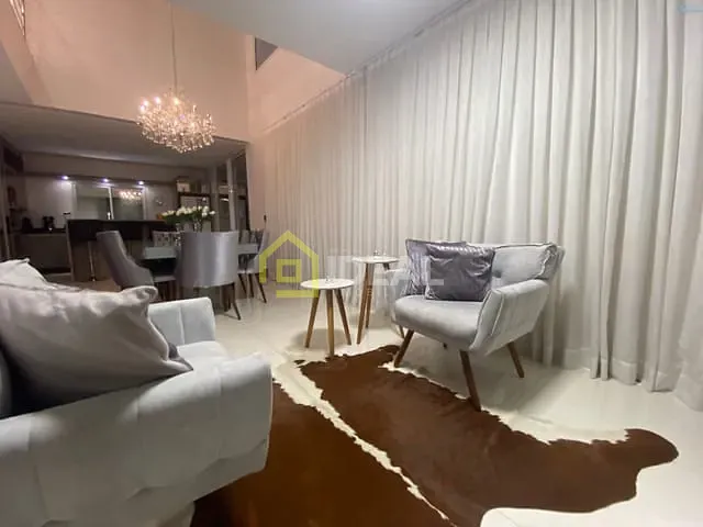 Casa com 289m² 4 quartos e 4 banheiros, à venda, no bairro Jardim em Concórdia