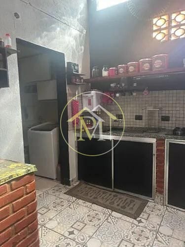 Casa à venda com 3 quartos, 106m² - Foto 13