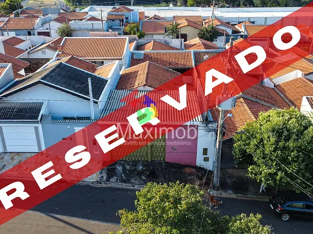 Casa com 160m² 2 quartos e 2 banheiros, à venda, no bairro Conjunto Habitacional Hélio Nicolai em Itapira