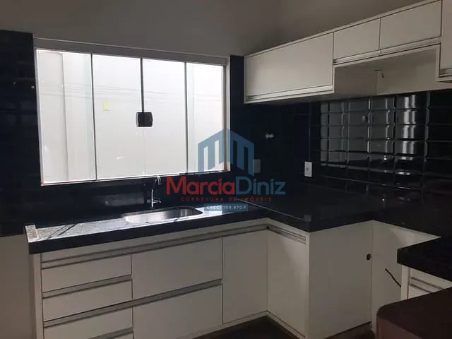 Casa 2 quartos e 1 banheiro, à venda, no bairro Parque Das Andorinhas em Ituverava