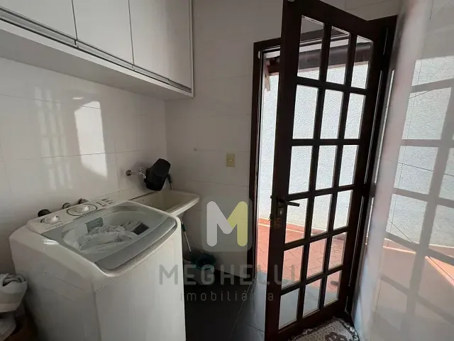 Casa com 250m² 3 quartos e 3 banheiros, à venda, no bairro Jardim Cristina em Serrana