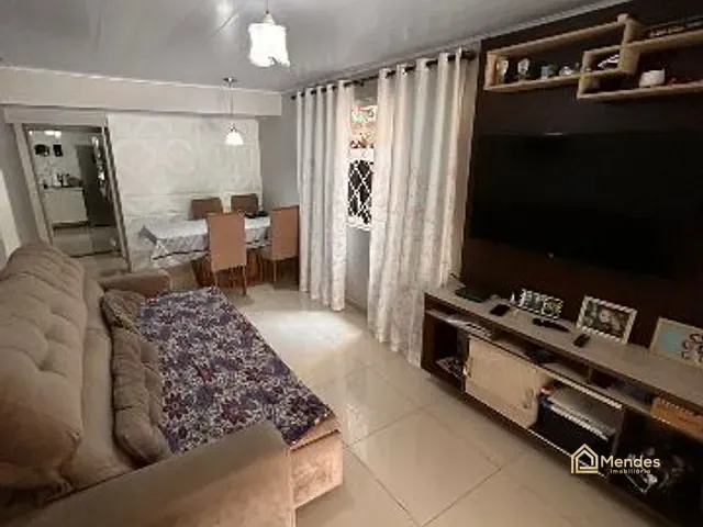 Casa com 140m² 3 quartos e 1 banheiro, à venda, no bairro Sítio Cercado em Curitiba