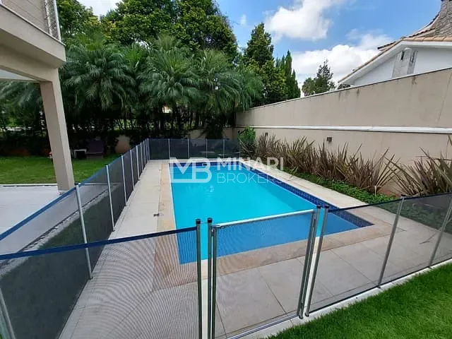 Casa com 562m² 4 quartos e 5 banheiros, à venda ou para alugar, no bairro Alphaville em Santana de Parnaíba