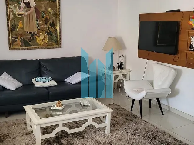 Casa 3 quartos e 2 banheiros, à venda, no bairro Nossa Senhora Aparecida em Poços de Caldas