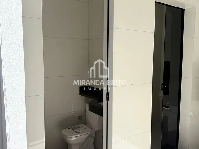 Casa 3 quartos e 3 banheiros, à venda, no bairro Independência - 1º Complemento Setor das Mansões em Aparecida de Goiânia