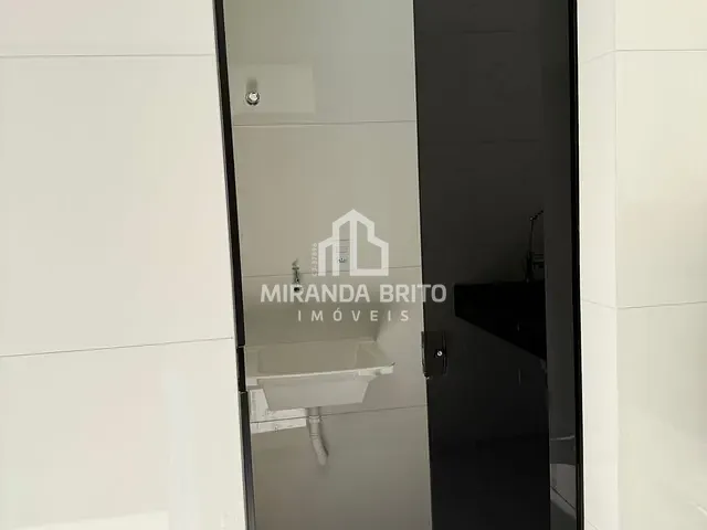 Casa 3 quartos e 3 banheiros, à venda, no bairro Independência - 1º Complemento Setor das Mansões em Aparecida de Goiânia