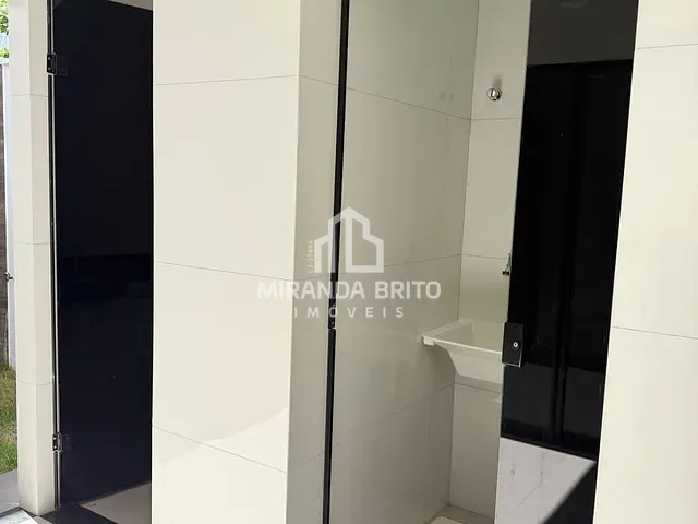 Casa 3 quartos e 3 banheiros, à venda, no bairro Independência - 1º Complemento Setor das Mansões em Aparecida de Goiânia