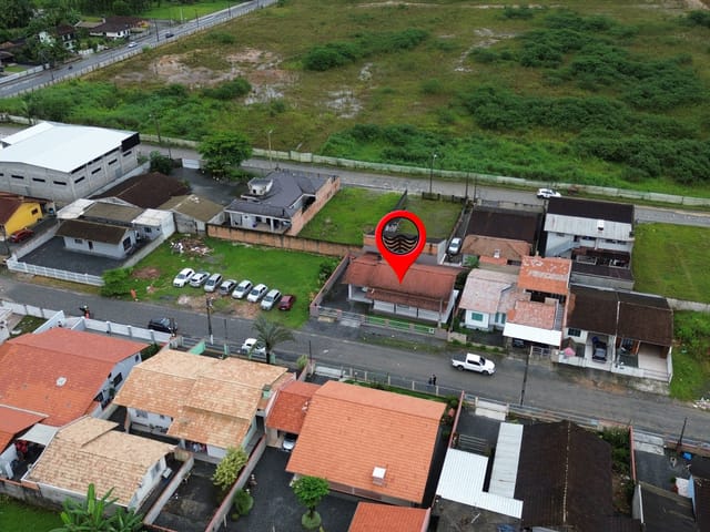 Foto do Casa - Casa Moderna à Venda, de Laje e com Churrasqueira, Zona Industrial Norte, Joinville, SC | North Center