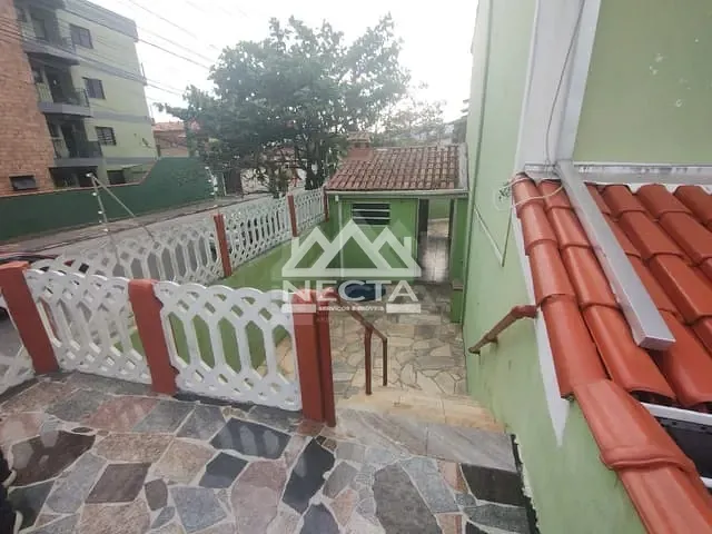Casa com 71m² 2 quartos e 2 banheiros, à venda, no bairro Loteamento Jardim Aruan em Caraguatatuba