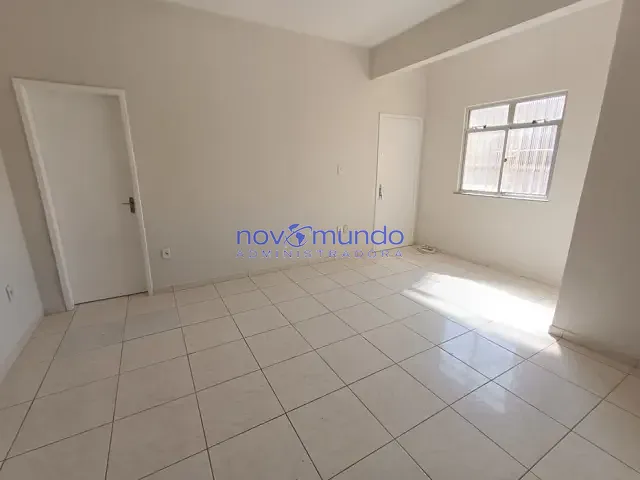 Casa com 46m² 2 quartos e 1 banheiro, para alugar, no bairro Abolição em Rio de Janeiro