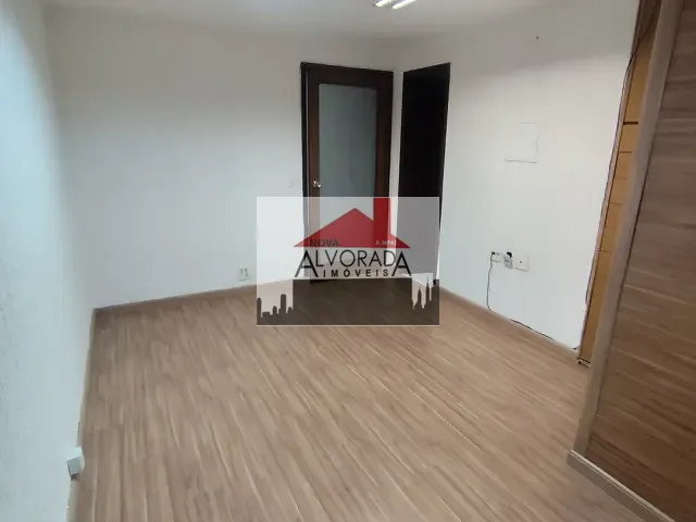 Sala com 38m², para alugar, no bairro Vila Leopoldina em São Paulo