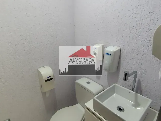 Sala com 38m², para alugar, no bairro Vila Leopoldina em São Paulo