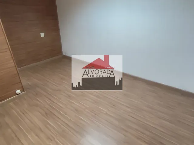 Sala com 38m², para alugar, no bairro Vila Leopoldina em São Paulo