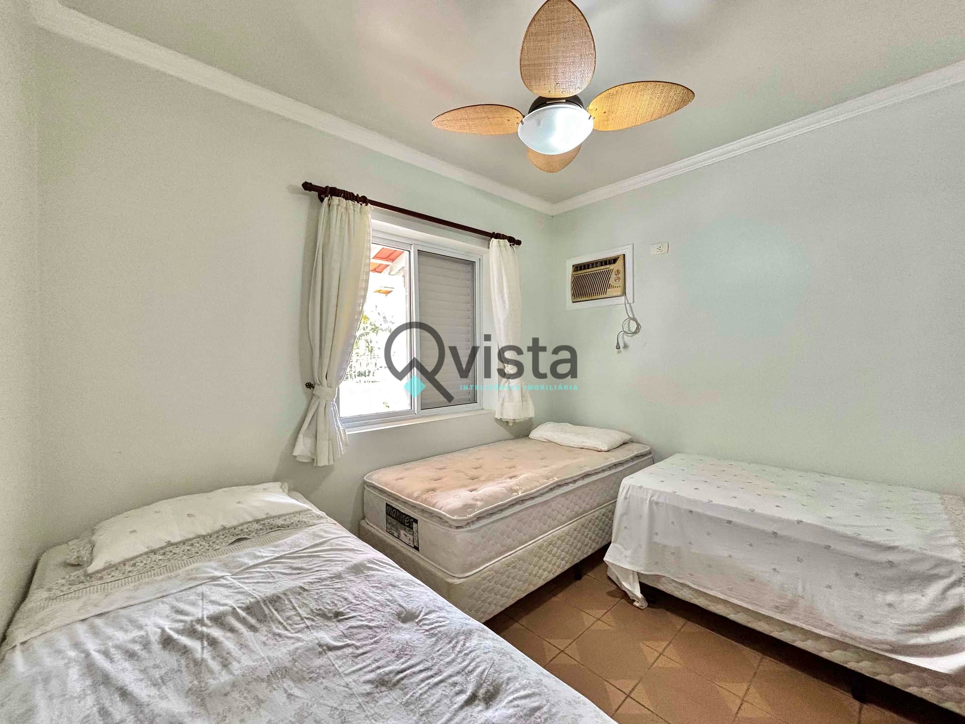 Casa, 4 quartos, 258 m² - Foto 32