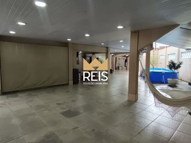 Casa com 581m² 3 quartos e 3 banheiros, à venda, no bairro Campo Grande em Rio de Janeiro