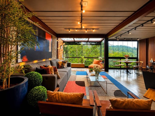 Casa à venda, no bairro Itaipava em Petrópolis