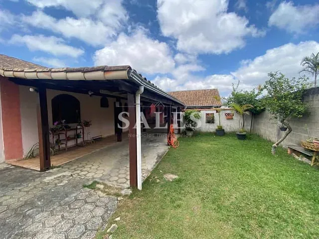 Casa com 360m² 3 quartos e 3 banheiros, à venda, no bairro Alto dos Pinheiros em Juiz de Fora