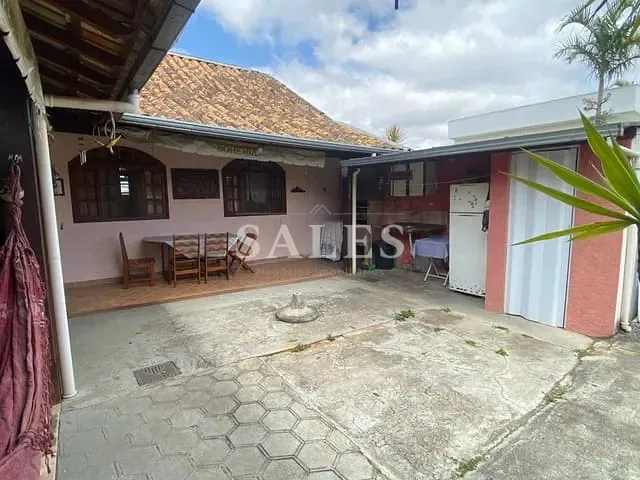 Casa com 360m² 3 quartos e 3 banheiros, à venda, no bairro Alto dos Pinheiros em Juiz de Fora