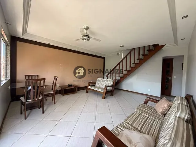 Casa 3 quartos e 3 banheiros, à venda, no bairro Peró em Cabo Frio