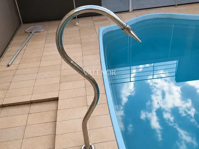 Casa com 353m² 4 quartos e 4 banheiros, à venda, no bairro Horto Santo Antonio em Jundiaí