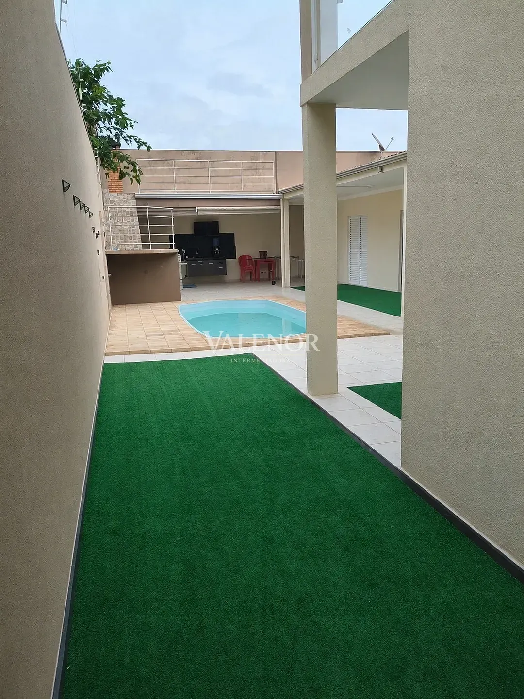 Casa, 4 quartos, 288 m² - Foto 3