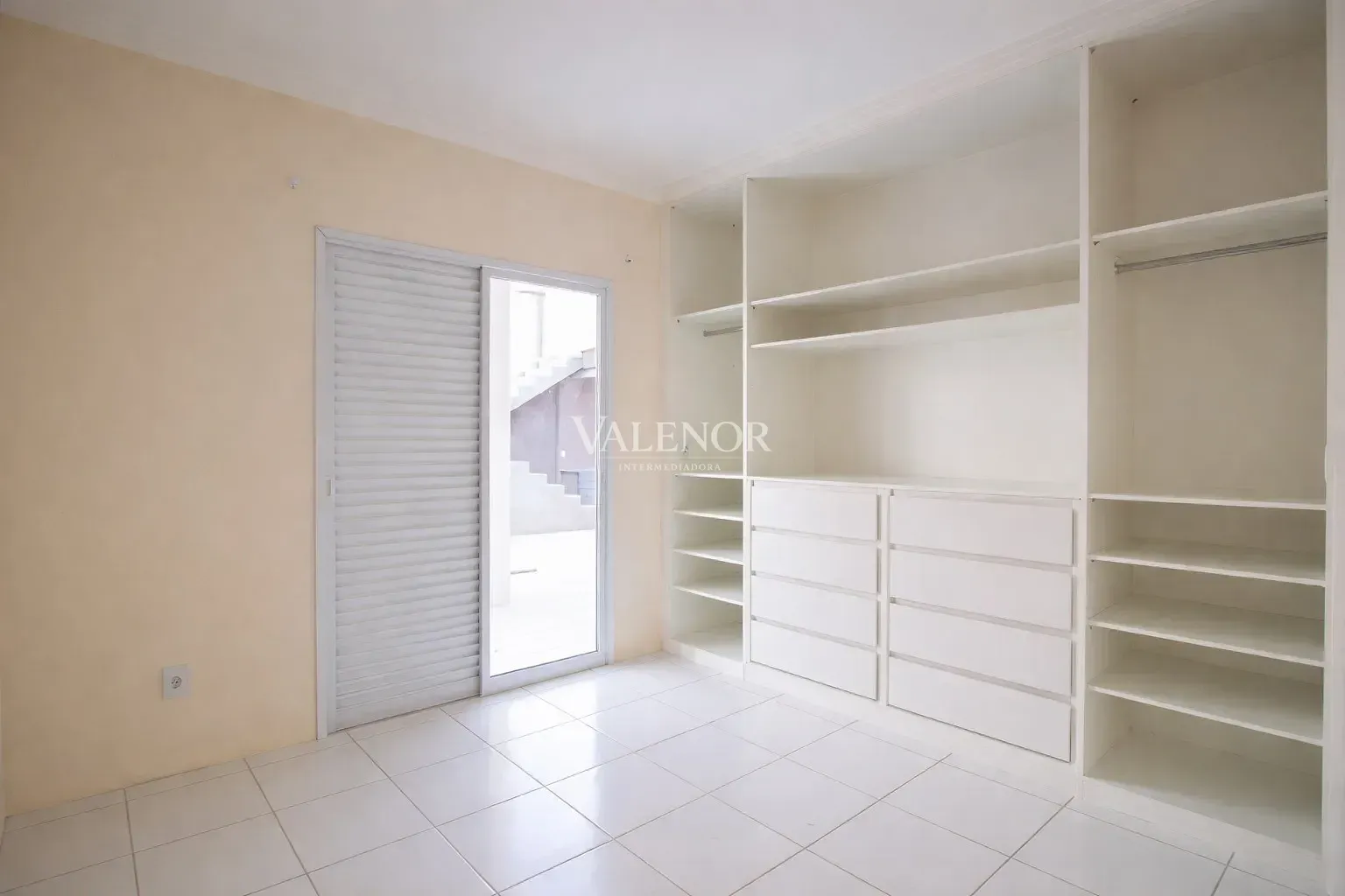 Casa, 4 quartos, 288 m² - Foto 47