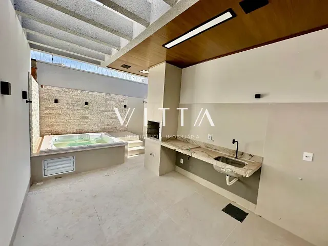 Casa com 180m² 3 quartos e 2 banheiros, à venda, no bairro Plano Diretor Sul em Palmas