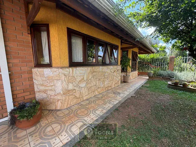 Casa 3 quartos e 4 banheiros, à venda, no bairro Palm Park em Holambra