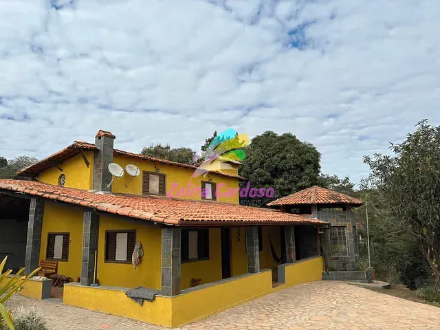 Casa com 2000m² 4 quartos e 4 banheiros, à venda ou para alugar, no bairro Solar das Palmeiras em Esmeraldas
