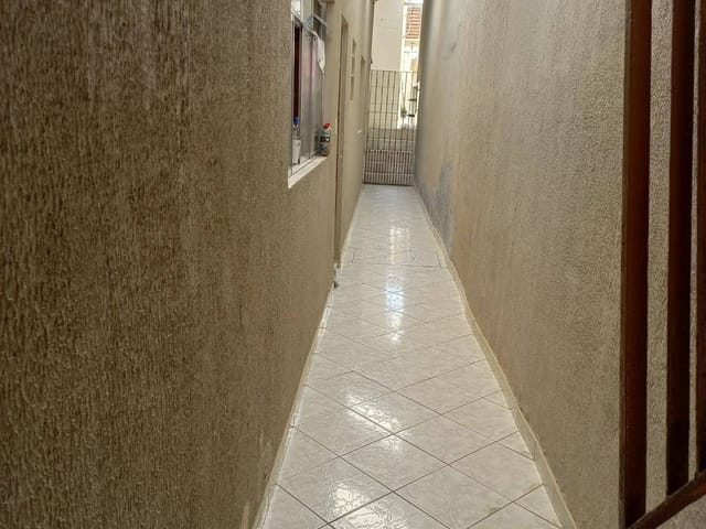 Casa 2 quartos e 2 banheiros, à venda, no bairro Jardim Itapeva em Mauá