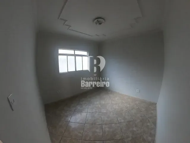 Casa 2 quartos e 1 banheiro, à venda, no bairro Brasil Industrial (Barreiro) em Belo Horizonte