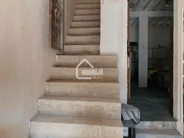 Casa 2 quartos e 1 banheiro, à venda, no bairro Jardim Virgínia em Guarujá