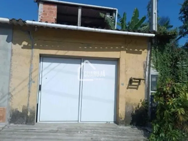 Casa 2 quartos e 1 banheiro, à venda, no bairro Jardim Virgínia em Guarujá