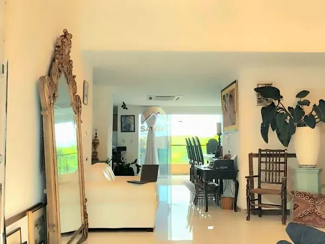 Casa com 379m² 4 quartos e 5 banheiros, à venda, no bairro Alphaville (Abrantes) em Camaçari