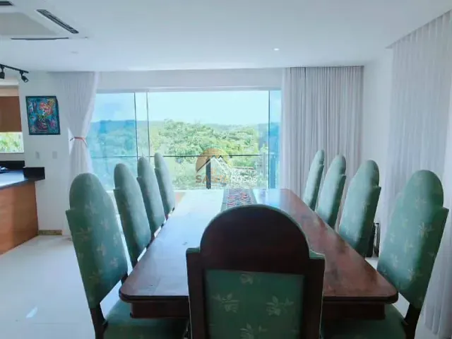 Casa com 379m² 4 quartos e 5 banheiros, à venda, no bairro Alphaville (Abrantes) em Camaçari