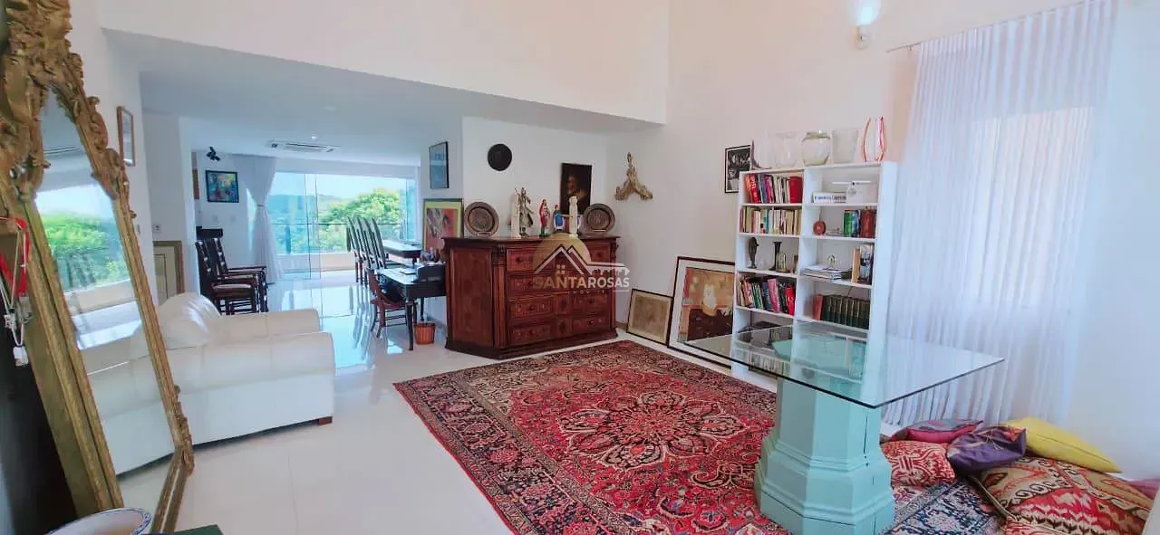 Casa, 4 quartos, 320 m² - Foto 1