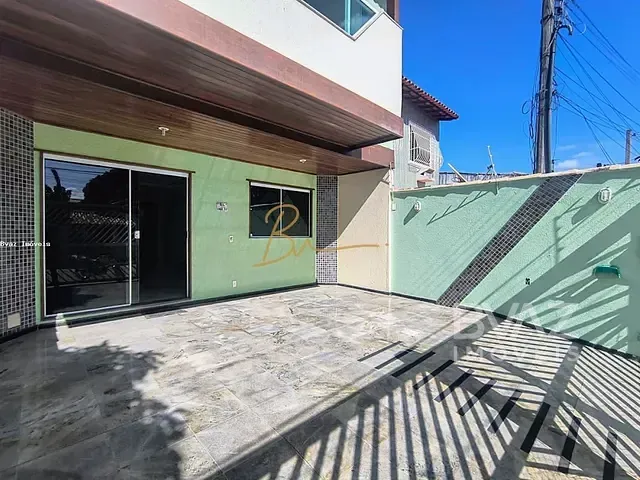 Casa com 130m² 4 quartos e 6 banheiros, para alugar, no bairro Vila Blanche em Cabo Frio