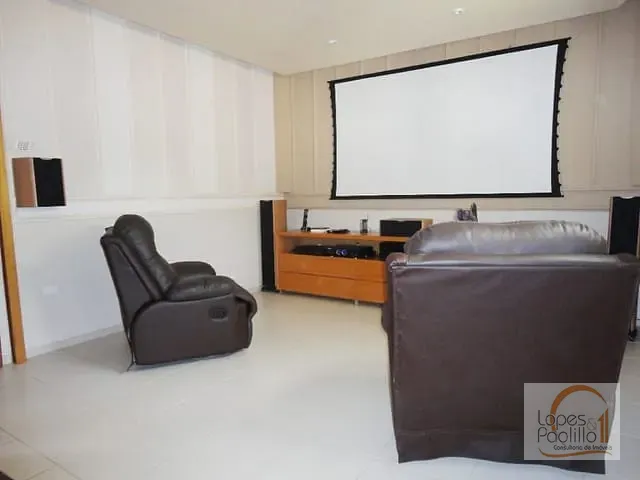 Casa com 2100m² 3 quartos e 7 banheiros, à venda, no bairro Portal dos Nobres em Atibaia