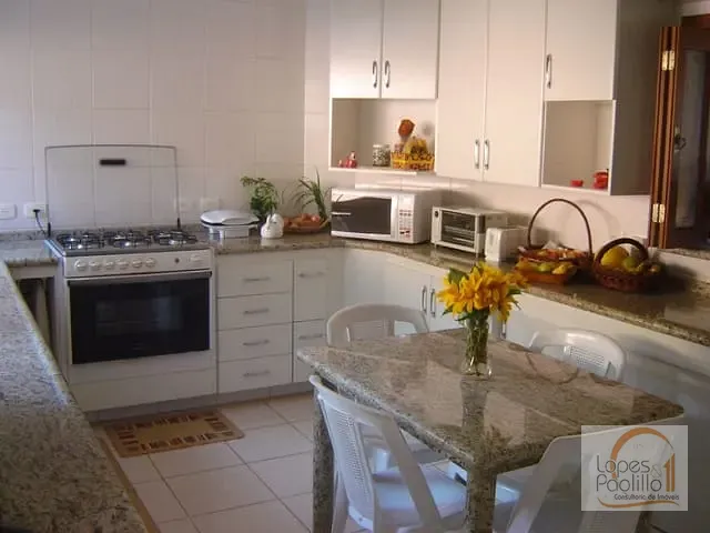 Casa com 2100m² 3 quartos e 7 banheiros, à venda, no bairro Portal dos Nobres em Atibaia