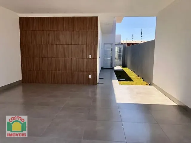 Casa com 204m² 3 quartos e 2 banheiros, à venda, no bairro Chácaras Colorado em Anápolis