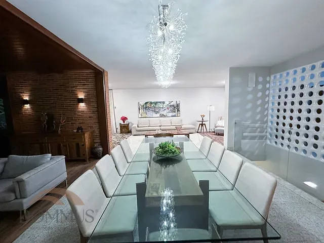 Casa com 3231m² 4 quartos e 3 banheiros, à venda, no bairro Castelo em Ipatinga