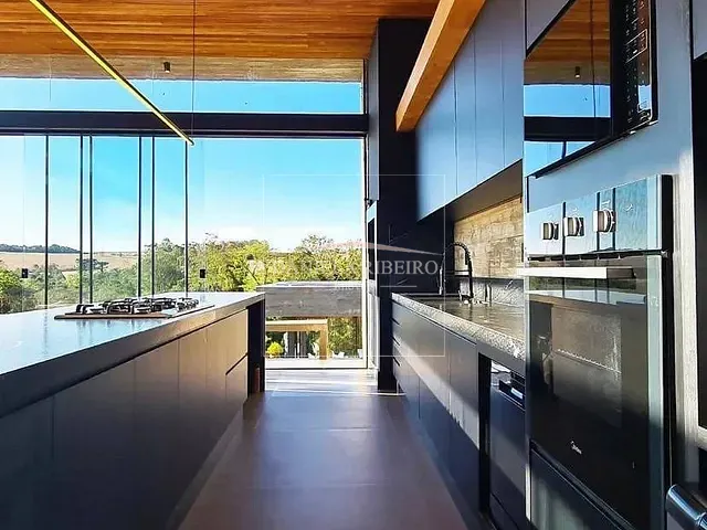 Casa com 2086m² 4 quartos e 6 banheiros, à venda, no bairro Estância Santa Paula em Londrina