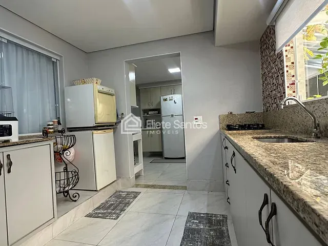 Casa com 268m² 3 quartos e 3 banheiros, à venda, no bairro Parque Villa Flores em Sumaré