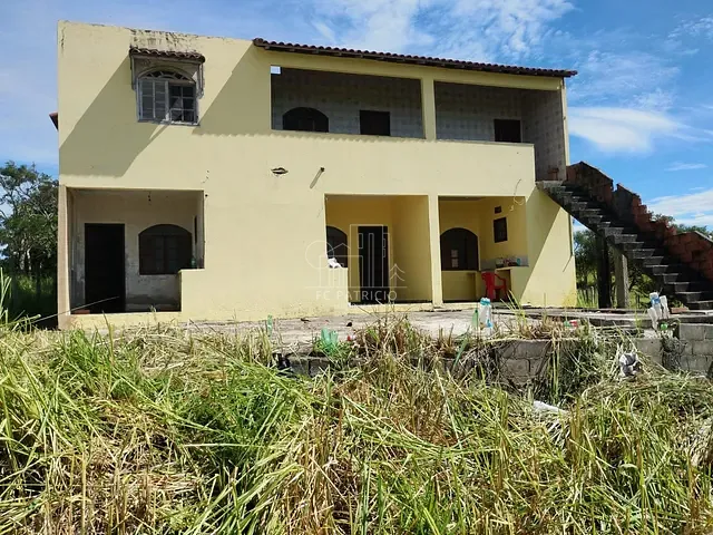 Casa com 425m² 5 quartos e 4 banheiros, à venda, no bairro Igarapiapunha em Iguaba Grande