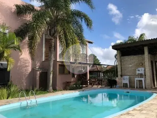 Casa 3 quartos e 5 banheiros, à venda, no bairro São Gonçalo em Pelotas