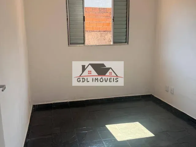 Casa 3 quartos e 2 banheiros, para alugar, no bairro Jardim Santa Maria em São Paulo