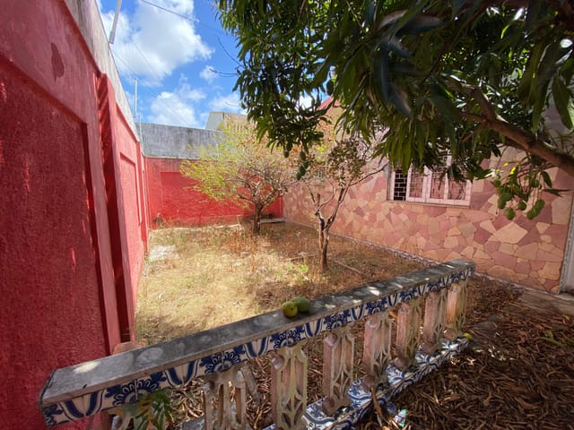 Casa com 380m² 5 quartos e 4 banheiros, à venda, no bairro Suíssa em Aracaju