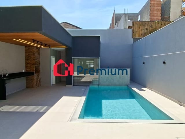Casa 4 quartos e 6 banheiros, à venda, no bairro Barra da Tijuca em Rio de Janeiro
