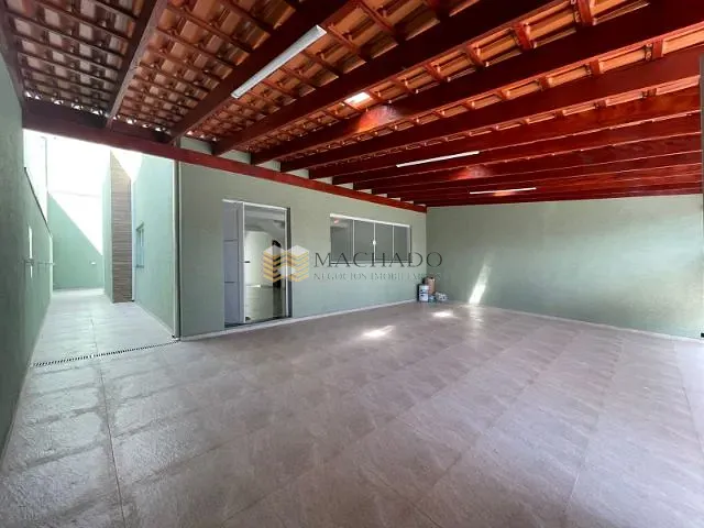 Casa com 179m² 3 quartos e 4 banheiros, à venda ou para alugar, no bairro Portais (Polvilho) em Cajamar